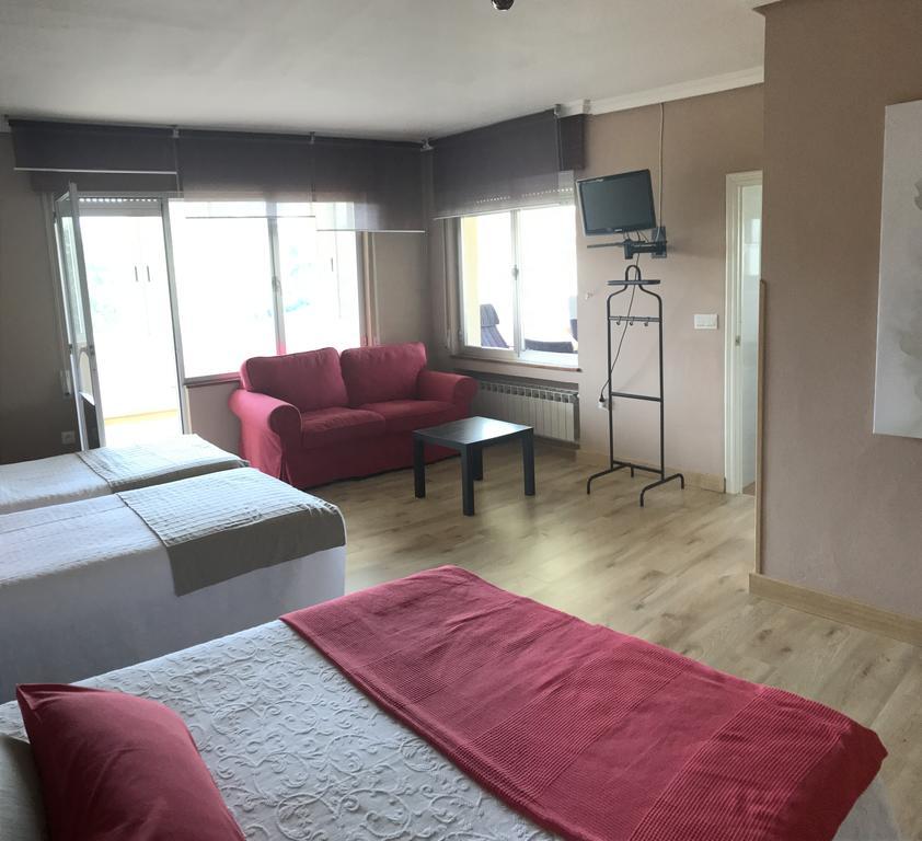 Hotel Sebrenu Sebreño 외부 사진